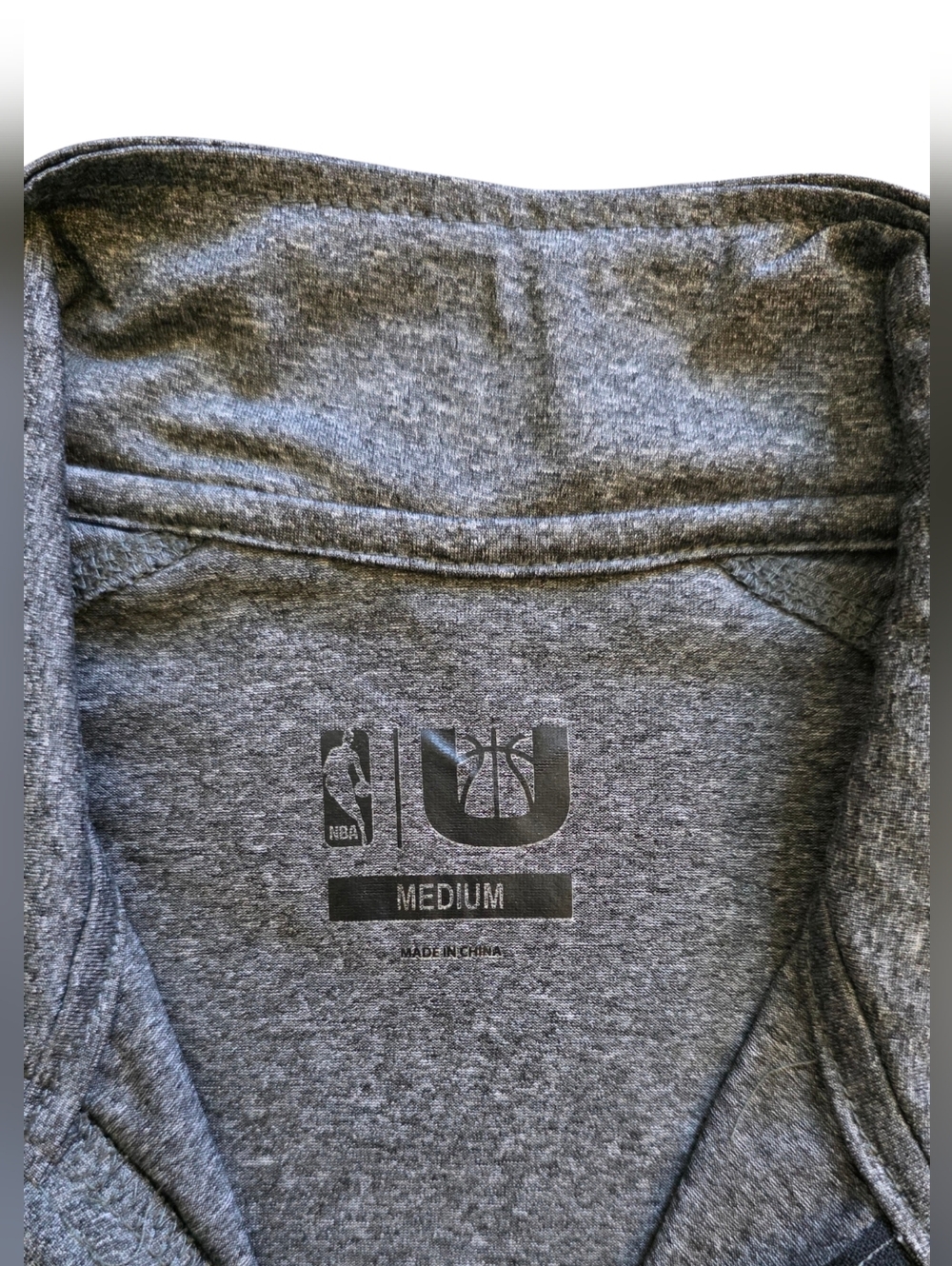 Cleveland Cavaliers NBA Medium Gray Quarter Zip Athletic Basketball Pullover - Picture 2 of 8